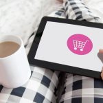 e-zakupy tablet i wózek sklepowy